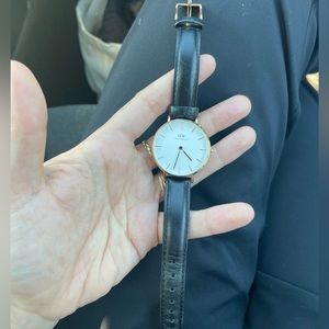 Daniel Wellington ladies watch